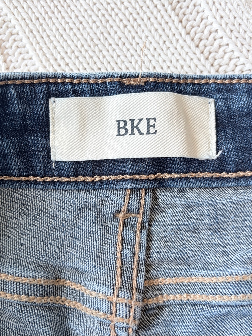BKE stella  denim Jean Shorts size 26 - Picture 4 of 6